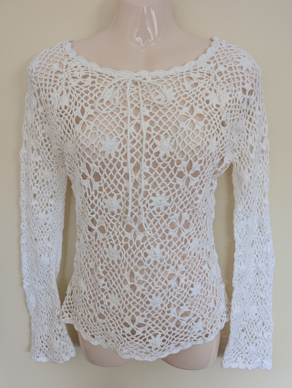 Vintage White Crochet Long Sleeves Sweater Top